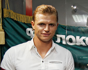Дмитрий Тарасов